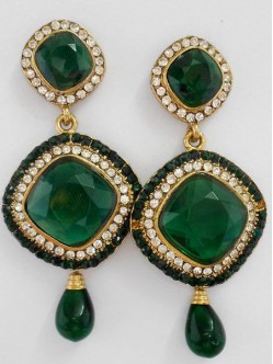 stud-earrings-3286ER21244